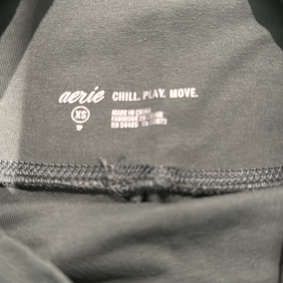 💚Aerie laser cut olive / army green super soft leggings size xsmall - Picture 4 of 4